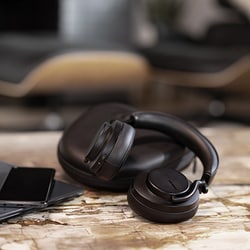 ヨドバシ.com - Shure シュア AONIC 50 ワイヤレス・ノイズ