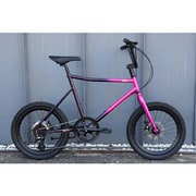 ミニベロ（小径車） AMP F1 460 20インチ 8段変速 フェージングベリー 22AMP0FB46