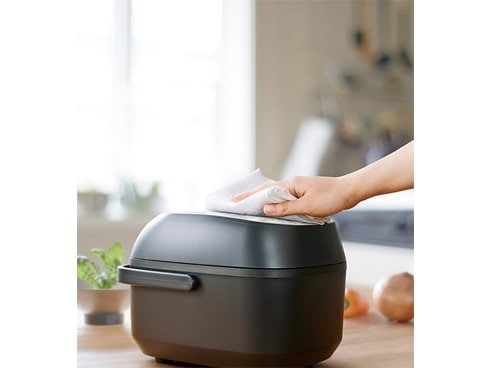 美品 TOSHIBA　圧力IH炊飯器 炎匠炊き 3.5合炊き RC-6PXV 東芝 RC-6PXV(K) 圧力IH炊飯器 炎匠炊き 3.5合炊き ブラック