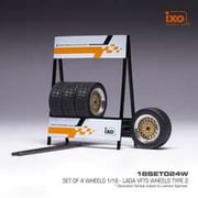 18SET024W 1/18 タイヤセット ラーダ VFTS タイプ2 [コレクションカー用品]