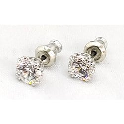 ヨドバシ.com - SWAROVSKI スワロフスキー 5636712 [ピアス] 通販