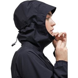 ピークパフォーマンス　GORE-TEX ジャケット W Spokane 撥水　黒 ピークパフォーマンス GORE-TEX ジャケット W Spokane 撥水 黒