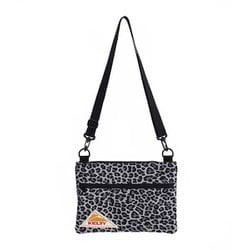 DP フラット ポーチ SM DP FLAT POUCH SM 32592427 Gray Leopard [アウトドア サコッシュ]