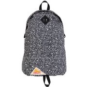 DP デイパック DP DAYPACK 32592423 BLACKDALMATI [アウトドア デイパック 18L]