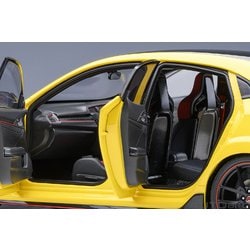 AUTOart オートアート1/18　ホンダ シビック タイプR イエロー Amazon.com: AUTOart 1/18 Honda Civic Type R (FK8) Limited
