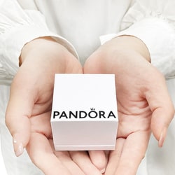 ヨドバシ.com - PANDORA パンドラ ME チェーンド ハーツ ミニ