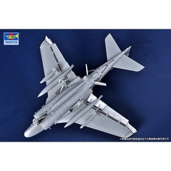 ヨドバシ.com - トランペッター 01640 1/72 A-6A イントルーダー [組立式プラスチックモデル] 通販【全品無料配達】