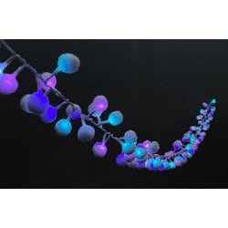 CN43319MU [100球LED ホワイトウールボールライトガーランド 4×300×2.5cm]