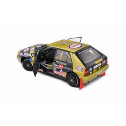 Solidoソリド　1/18メルセデスと ランチア デルタ 2台セット Solidoソリド 1/18メルセデスと ランチア デルタ 2台セット