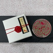 333-11-1 サンリオキャラクターズ KABUKU はろうきてい コンパクトミラーS 丸花 フラット 赤 [キャラクターグッズ]