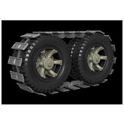 PZT35029 1/35 独・6輪トラック用 後部タイヤ用履帯 [プラモデル用パーツ]