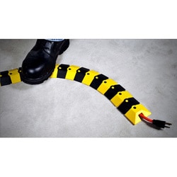 正規品／エスコ 248x35mmx1m ケーブルプロテクター（黒/黄） ESCO バイク 車 自動車 自転車 EA940HB-22｜φ20mmx10m トラケーブルプロテクターのページ -