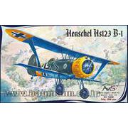 AV7206 独 ヘンシェルHs123B-1急降下爆撃機 1/72 [組立式プラスチックモデル]