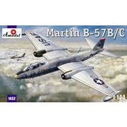 AM1432 1/144 マーチンB-57B/Cジェット偵察機 [組立式プラスチックモデル]
