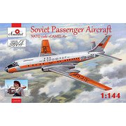 AM1469-1 1/144 ツポレフTu-104キャメル双発旅客機アエロフロート特別色 [組立式プラスチックモデル]