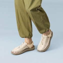 ヨドバシ.com - キーン KEEN ユニーク UNEEK 1028173 White Cap