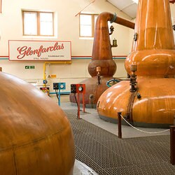 ヨドバシ.com - グレンファークラス Glenfarclas ザ・ファミリー