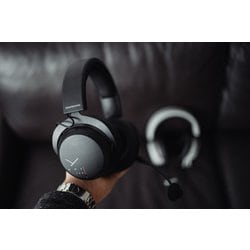 beyerdynamic MMX 150 USBゲーミングヘッドセット Amazon.co.jp: beyerdynamic MMX 150 grey 32 ohms ベイヤー