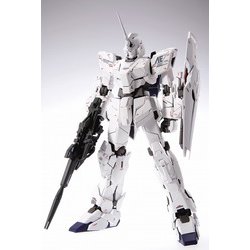 BANDAI - MG 1/100 RX-0 ユニコーンガンダム Ver.Ka 機動戦士ガンダムUC(ユニコーン) プラモデル(0152245) バンダイ BANDAI RX-0 ユニコーンガンダム Ver.Ka （1/100スケール MG