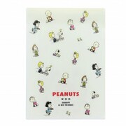 限定 クリアファイルエンベロープ付 PEANUTS SNOOPY&FRIENDS アイボリー S2138735