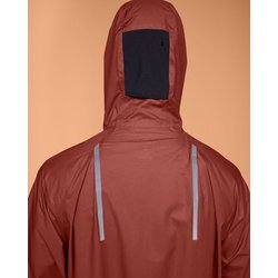 on Ultra Jacket　 色:ルビー　メンズMサイズ 定価29,480円 ヨドバシ.com - オン On ウルトラジャケット Ultra Jacket M