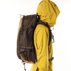 ヨドバシ.com - ミレー MILLET クーラ 40 デイパック 40L GROVE