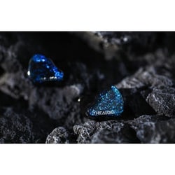 THIEAUDIO Hype4 ハイブリッド型 有線イヤフォン 4BA+2DD THIEAUDIO Hype 4 ハイブリッド型イヤホン 有線イヤフォン 4BA+