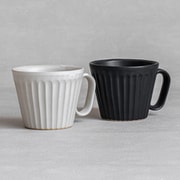 生涯を添い遂げるマグ 笠間焼 しのぎ マグカップ 240ml ペアセット ホワイトマット・ブラックマット 12133