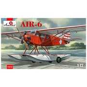 AM72312 1/72 ヤコブレフAIR-6フロート付き水上機 [組立式プラスチックモデル]