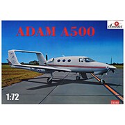 AM72350 1/72 アダムA500櫛形双発ビジネス機 [組立式プラスチックモデル]