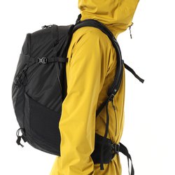 ヨドバシ.com - カリマー Karrimor auster 25 501171 9000 Black