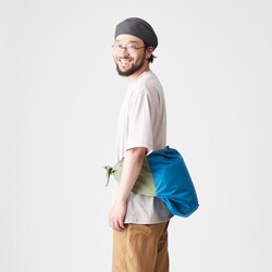 アクシーズクインエレメンツ　風呂敷包みのようなバッグ アクシーズクインエレメンツ AXESQUIN ELEMENTS 風呂敷包みの