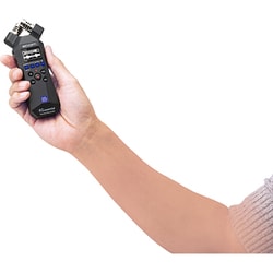 ズーム ZOOM H1essential H1e 32bitフロート レコーダー Amazon.com: Zoom H1essential Stereo Handy Recorder – H1