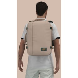 バッグ Cabin Backpack 36L Cebu Sands Classic Backpack & Rucksack - 36L Cebu Sands | CABINZERO