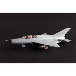 トランペッター 1/48 中国空軍 JL-9 ジェット練習機 プラモデル w17b8b5 Amazon | トランペッター 1/48 中国空軍 JL-9 ジェット練習機