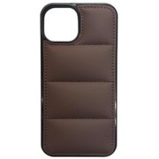 AIC23-DJ15BR [ダウンジャケット風ソフトケース iPhone 15用 ブラウン]