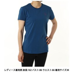 モンチュラ アンダーレイヤー ロングTシャツ オールシーズン M-L ブラック 新品　MONTURA SEAMLESS MEDIUM MAGLIA WOMAN MMGX60W 超軽量で着心地抜群の吸汗速乾アンダーTシャツが入荷