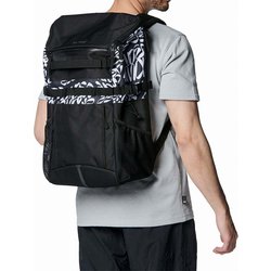クールバックパック3.0 30L デイパック Black（002） 1384755