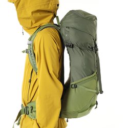 ヨドバシ.com - ドイター deuter フューチュラ 32 ザック 32L