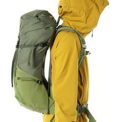 ヨドバシ.com - ドイター deuter フューチュラ 32 ザック 32L