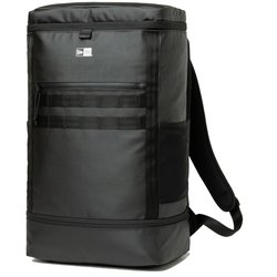 に*酢様 新品未使用品 NEW ELA ニューエラ　ボックスパック46L Amazon.co.jp: [ニューエラ] ボックスパックラージ バックパック