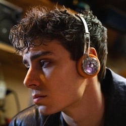 モンドバイデファンク オンイヤーヘッドホン M1011 モンド フリースタイル 41VUR-vLe6L._AC_SY200_QL15_.jpg