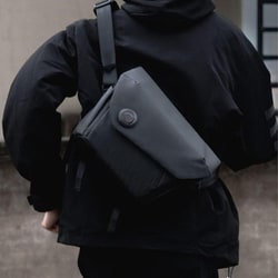 ヨドバシ.com - VSGO V-BP04 [ショルダーカメラバッグ 6L BLACK SNIPE 