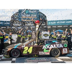 W242365RTBWBL 1/64 ウイリアム･バイロン #24 AXALTA スローバック シボレー カマロ NASCAR 2023 グッドイヤー400 ウィナー [ダイキャストミニカー]