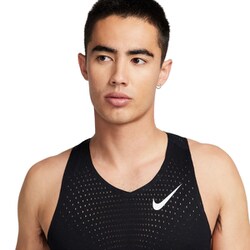 新品 定価8800円 Sサイズ NIKE ナイキ エアロスウィフト