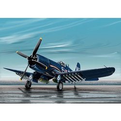 IT0062 1/72 WW.II アメリカ海軍 F4U-4B コルセア [組立式プラスチックモデル]