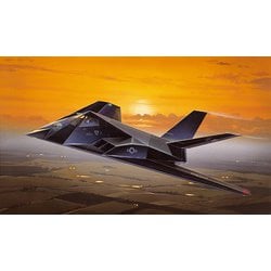 IT0189 1/72 アメリカ空軍 F-117A ナイトホーク [組立式プラスチックモデル]