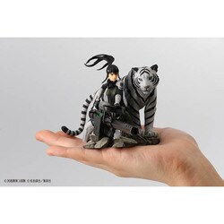 怪獣フィギュア 黒・白・黄色 Amazon | TAMASHII NATIONS S.H.フィギュアーツ 怪獣8号 亜白