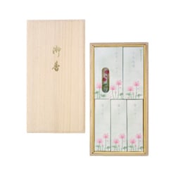 I1344-00-03 [蓮水香 白檀の香り/蝋燭セット 桐]