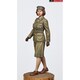 LM-16008 1/16 WWII イギリス 補助地方義勇軍 行進するエリザベス・ウィンザー2級准大尉 1945年 [組立式プラスチックモデル]